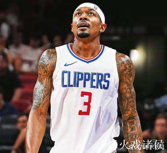 船记：快船已经49天没在主场赢球了，下一个主场是洛城德比